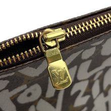 Load image into Gallery viewer, LOUIS VUITTON Pochette Accessoires White/BrownM92192 Monogram・Graffiti