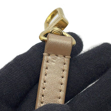 将图像加载到图库查看器中,LOUIS VUITTON Coussin GoldM22396 Lambskin Size BB