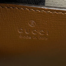 将图像加载到图库查看器中,GUCCI GG Supreme messenger bag Brown/Beige681021 GG Supreme Leather