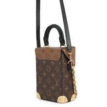 将图像加载到图库查看器中,LOUIS VUITTON Camera box NoirM82465 Monogram Monogram Reverse Canvas