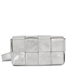 将图像加载到图库查看器中,Bottega Veneta Maxi INTRECCIATO Cassette Shoulder Bag Silver680145 Lambskin