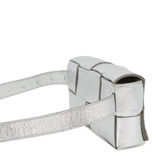 将图像加载到图库查看器中,Bottega Veneta Maxi INTRECCIATO Cassette Shoulder Bag Silver680145 Lambskin