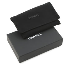 将图像加载到图库查看器中,CHANEL Matelasse Classic Zip Coin Purse BlackAP0216 Caviar Leather