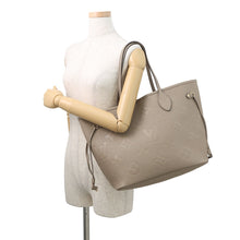 Load image into Gallery viewer, LOUIS VUITTON Neverfull TourterelleM45686 Monogram Empreinte Leather Size MM