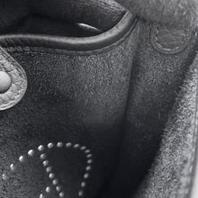 将图像加载到图库查看器中,HERMES Evelyne Black Taurillon Clemence Size TPM