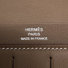 将图像加载到图库查看器中,HERMES Citizen twill Etoupe Swift Leather