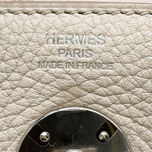 Load image into Gallery viewer, HERMES Lindy Beton Taurillon Clemence Size 26