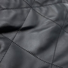 将图像加载到图库查看器中,CHANEL CHANEL22 ChainShoulder Bag BlackAS3980 Shiny Calf Leather Size Mini