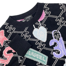 Load image into Gallery viewer, CHANEL Logo sweateater Size 36 Black/MulticolorP72298 Cashmere99% Elastine1%