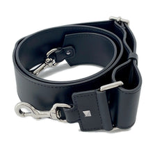 将图像加载到图库查看器中,Valentino Garavani VLTNLogo Shoulder Bag Black4Y2B0704WJW Leather