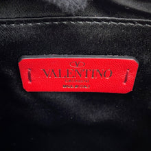将图像加载到图库查看器中,Valentino Garavani Rock Studded Embossed ChainShoulder Bag GunMetalicQW0P0R59IIZ Patent Leather