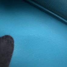 Load image into Gallery viewer, HERMES Beansufla Blue Jean Epsom