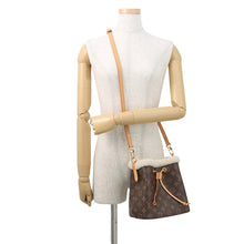 将图像加载到图库查看器中,LOUIS VUITTON Neonoe BrownM46319 Monogram Shearling Size BB