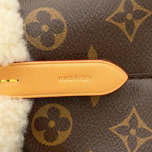 将图像加载到图库查看器中,LOUIS VUITTON Neonoe BrownM46319 Monogram Shearling Size BB