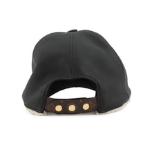 Load image into Gallery viewer, LOUIS VUITTON Sharing Cap Size M NoirM00493 Outer: 100% Lamb Leather, Partially: 77% Polyurethane, 23% Polyurethane