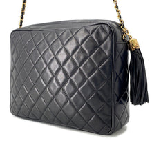 将图像加载到图库查看器中,CHANEL Matelasse fringed chain shoulder bag Black Lambskin