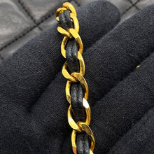 将图像加载到图库查看器中,CHANEL Matelasse fringed chain shoulder bag Black Lambskin