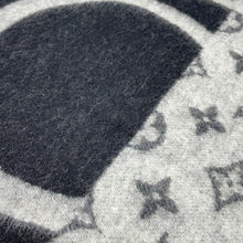 Load image into Gallery viewer, LOUIS VUITTON Scarf・LV Split NoirM70924 Cashmere100%