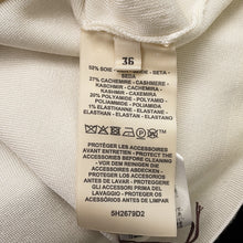 Load image into Gallery viewer, HERMES Short-sleeved knit with "Parfroy Remix" motif Size 36 Blanc NaturelH5H2679D2A334 Silk52% Cashmere27% Nylon20% Polyurethane1%