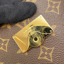 将图像加载到图库查看器中,LOUIS VUITTON Cluny RoseM42738 Monogram Size BB