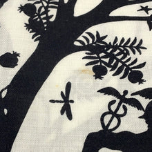 将图像加载到图库查看器中,HERMES Giant Square: Be seduced by the charm of Orpheus Sous le Charme d'Orphee Fall/Winter 2024 Size 140 White/Black Cashmere70% Silk30%