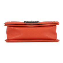 将图像加载到图库查看器中,CHANEL Boy Chanel ChainShoulder Bag OrangeA67085 Caviar Leather Size Small