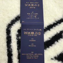 Load image into Gallery viewer, LOUIS VUITTON Scarf・Monogram Blast Knit Size S Noir/WhiteM96963 Wool 88% Nylon12%