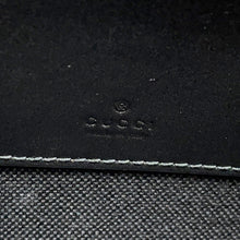 将图像加载到图库查看器中,GUCCI GG Black Shoulder Bag Black774161 GG Supreme Size Small