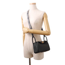 Load image into Gallery viewer, HERMES Lindy Black Taurillon Clemence Size Mini