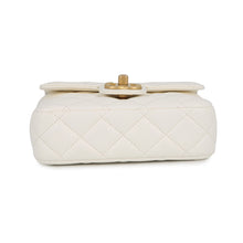 将图像加载到图库查看器中,CHANEL Mini Matelasse Medal Chainshoulder Bag WhiteAS3738 Lambskin