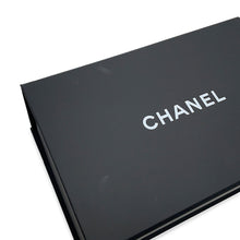 将图像加载到图库查看器中,CHANEL Mini Matelasse Medal Chainshoulder Bag WhiteAS3738 Lambskin