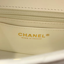 Load image into Gallery viewer, CHANEL Mini Matelasse Medal ChainShoulder Bag WhiteAS3738 Lambskin