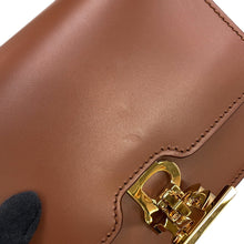 将图像加载到图库查看器中,BURBERRY TB Bumbag Brown8012205 Leather