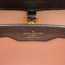 Load image into Gallery viewer, LOUIS VUITTON Capucines NoirM21641 Taurillon Leather Size BB