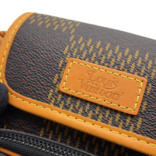 Load image into Gallery viewer, LOUIS VUITTON Amazon Messenger NoirN40357 Damier Ebene Canvas Giant Monogram