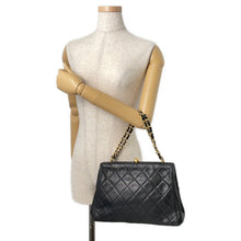 Load image into Gallery viewer, CHANEL Matelasse Kiss Lock ChainShoulder Black Caviar Leather