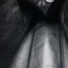 Load image into Gallery viewer, CHANEL Matelasse Kiss Lock ChainShoulder Black Caviar Leather