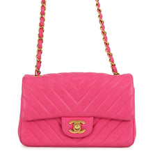 Load image into Gallery viewer, CHANEL V Stitch ChainShoulder Bag PinkA69900 Lambskin