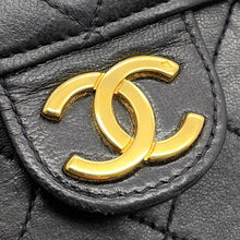 将图像加载到图库查看器中,CHANEL Matelasse ChainShoulder Bag BlackA03569 Lambskin