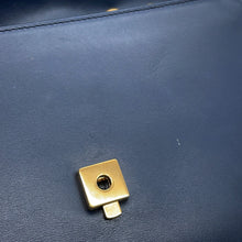 将图像加载到图库查看器中,GUCCI Raja ChainShoulder Navy537241 Leather Size Medium