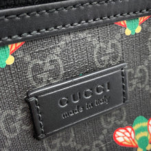 Load image into Gallery viewer, GUCCI GG Supreme Crossbody Bag Bee Black675181 GG Supreme