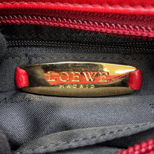 将图像加载到图库查看器中,LOEWE Anagram Handbag Red Leather