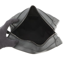 将图像加载到图库查看器中,LOUIS VUITTON Soft Trunk Noir/Righe RainbowM30341 Taiga Leather