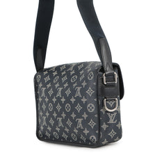 将图像加载到图库查看器中,LOUIS VUITTON Messenger NavyM54248 Monogram・Savannah Chapman Brothers Size PM