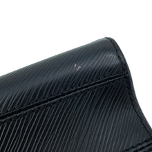 将图像加载到图库查看器中,LOUIS VUITTON Twist BlackM50297 Epi Leather Monogram Size MM