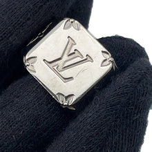 Load image into Gallery viewer, LOUIS VUITTON Signet Ring Monogram Size M (Approximately 20) SilverM62487 Metal