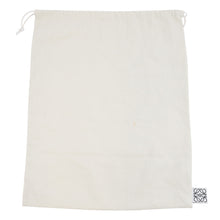 Load image into Gallery viewer, LOEWE Squeeze Bag IvoryA914NCHX01 Leather Size Small
