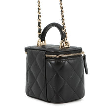 Load image into Gallery viewer, CHANEL Matelasse Small Vanity BlackAP2198 Lambskin Size Small