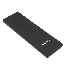 将图像加载到图库查看器中,CHANEL CC Logo tie Navy Silk100%