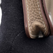 Load image into Gallery viewer, HERMES Dogon Card Case Etoupe Taurillon Clemence